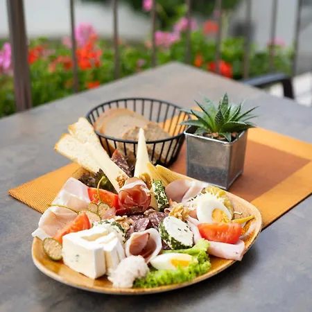 Jaegerhof فندق ايشجل