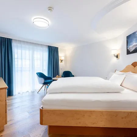 Jagerhof Hotel